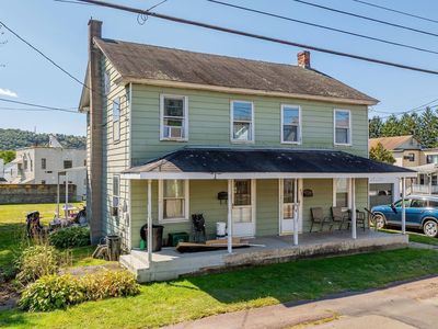 650652 Old Berwick Rd, Bloomsburg, PA, 17815