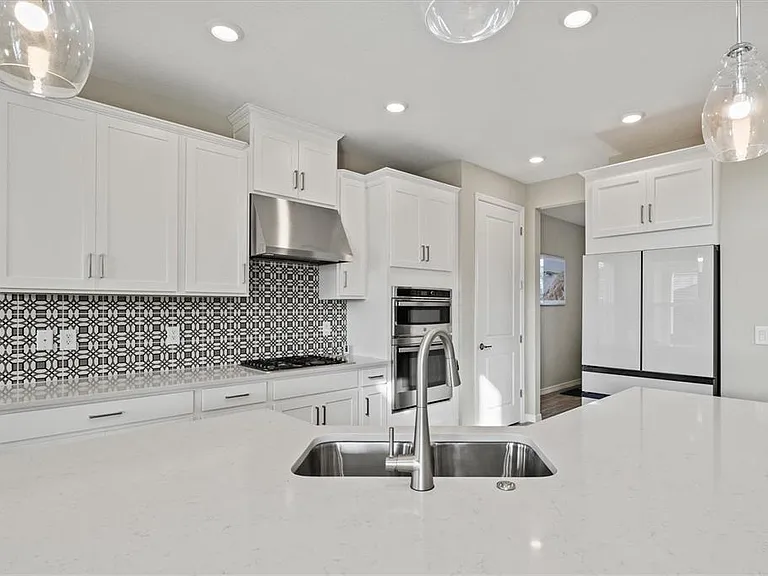 9312 Tequila Sunrise Dr — Photo 14