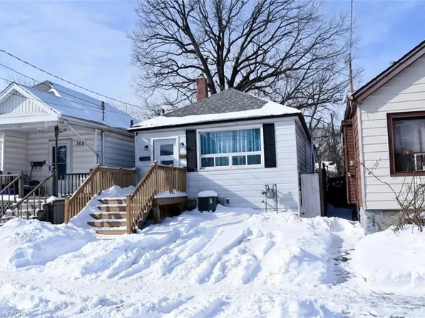 371 Fairfield Ave, Hamilton, ON L8H 5J1