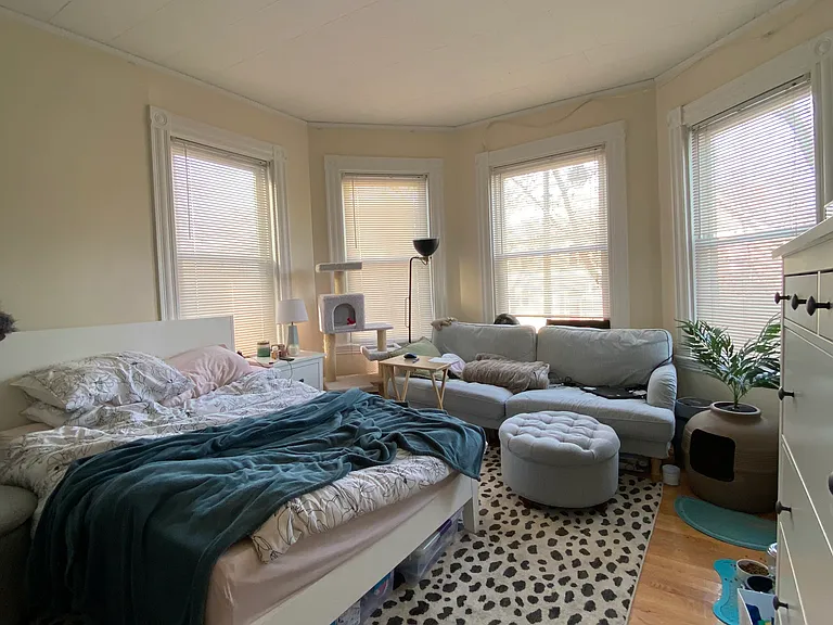 324 Western Ave #2 — Photo 9