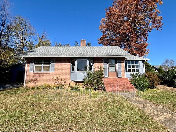2nd image of 15 Allen Ave