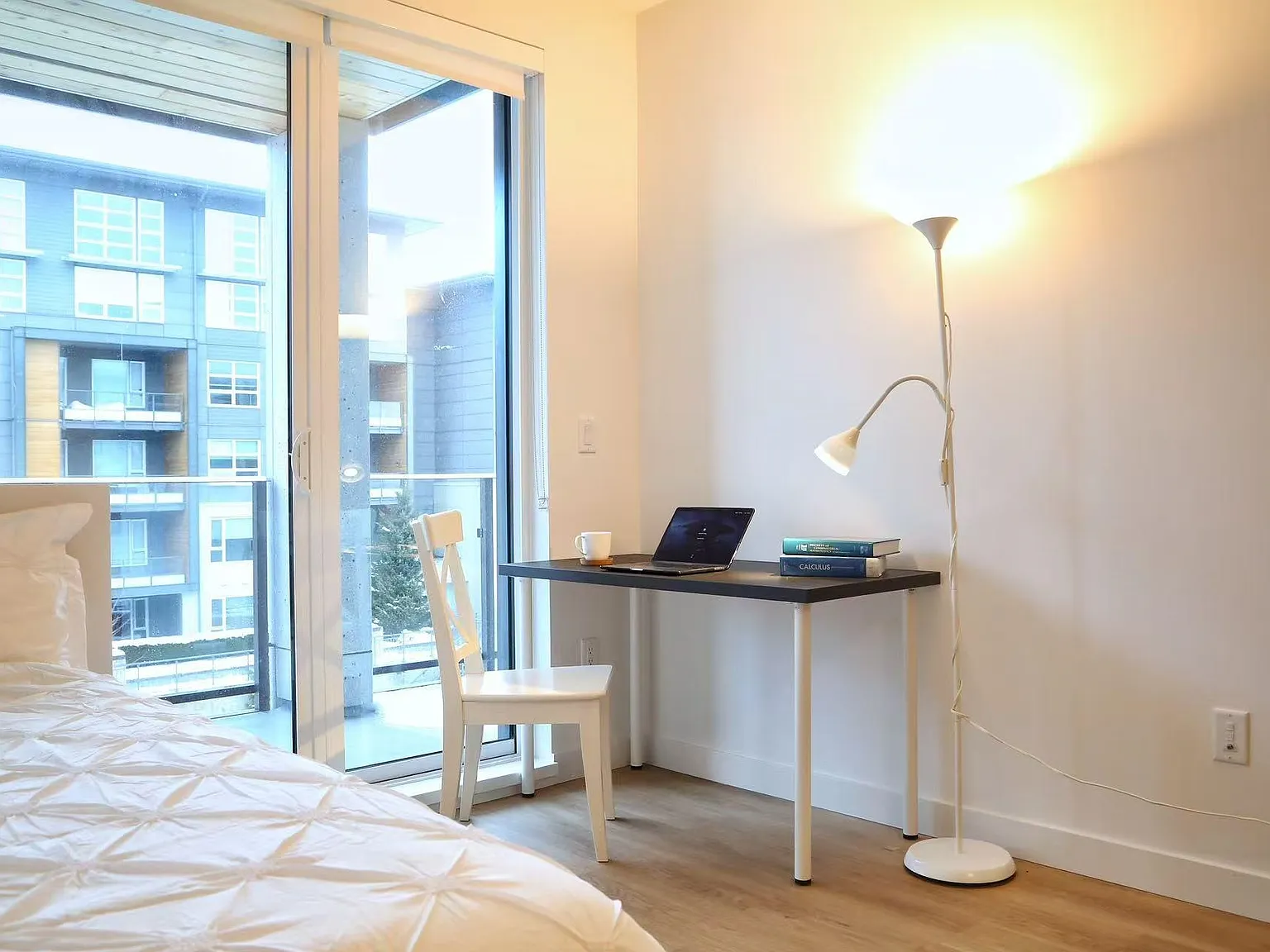 1 bed, 671 sqft, $2,250 — Photo 4