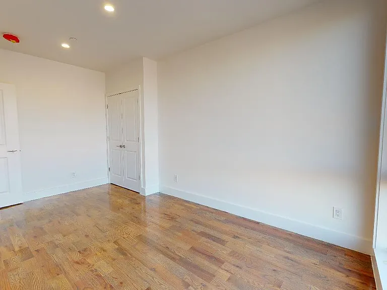 13828 Queens Blvd #2E — Photo 12