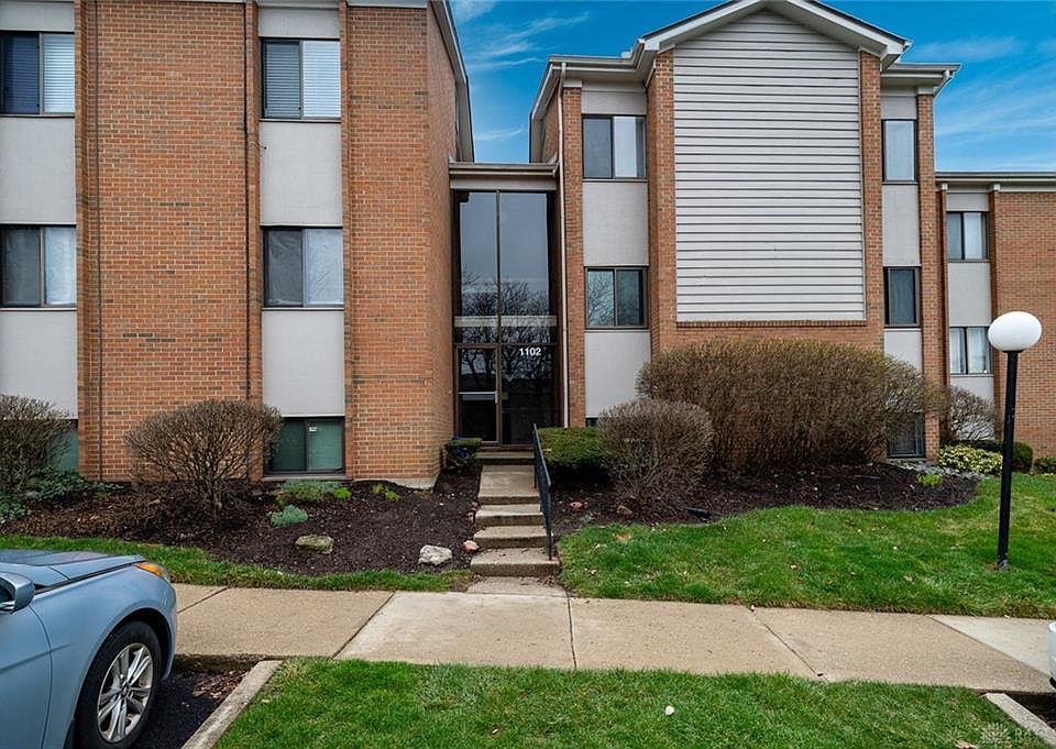 1st image of 1102 Arrowhead Xing APT D