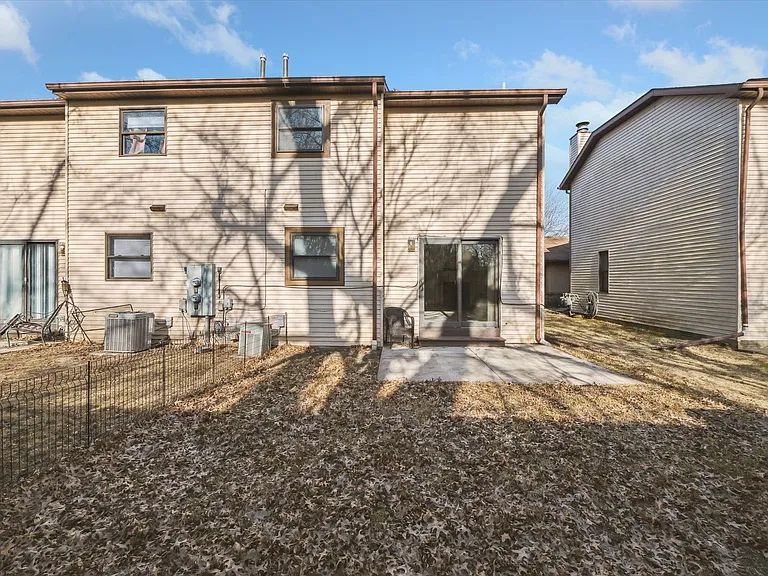 1027 Valley Side Dr #1029 — Photo 13