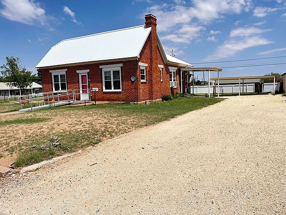 5th image of 501 E 15th St