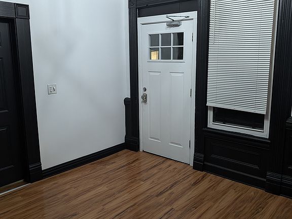 3rd image of 58 Lamartine Ave #1-2