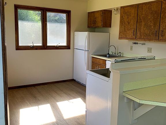 3rd image of 535 W Utah St APT 2