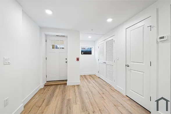 869 N 43rd St #1 — Photo 9