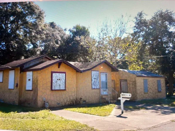 3026 N Roosevelt St, Pensacola, FL 32503