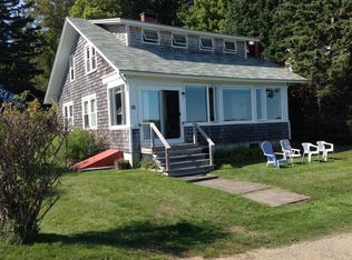 84 Holiday Beach Rd, Owls Head, ME 04854