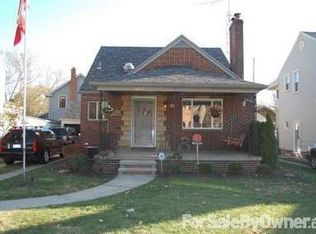 2205 Castlewood Dr, Toledo, OH 43613