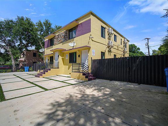 4th image of 5501 NW Miami Ct