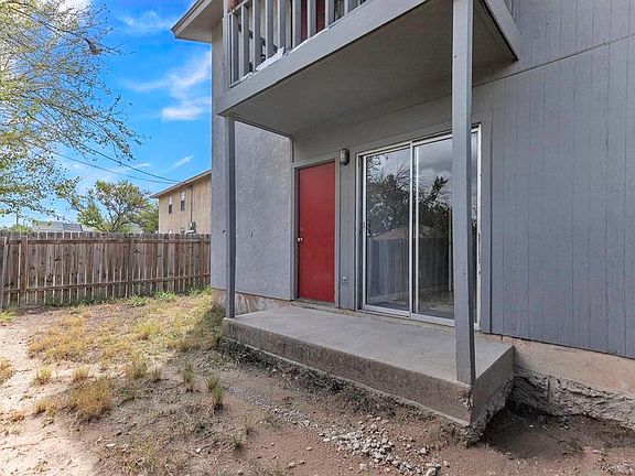 4th image of 107 Shannon Cir