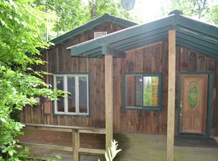 40 Briarwood Ln, Scaly Mountain, NC 28775