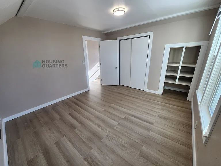 4730 N Freya St — Photo 15