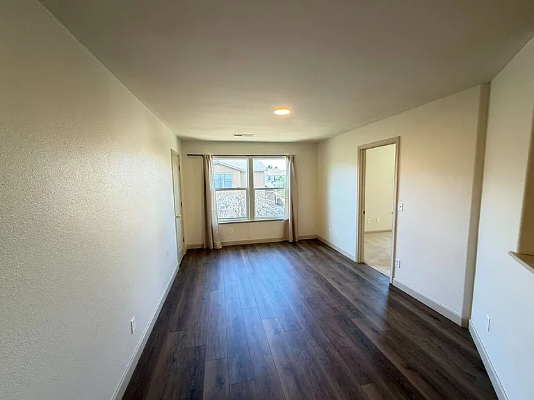 1133 Solstice Ave — Photo 10