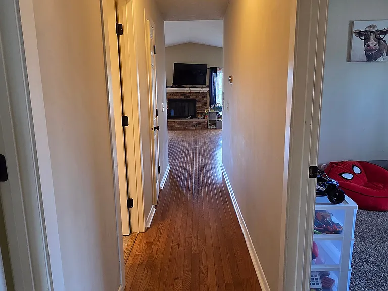 2609 25th St NW — Photo 25