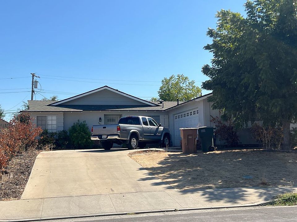 1st image of 3613 Bianchi Way