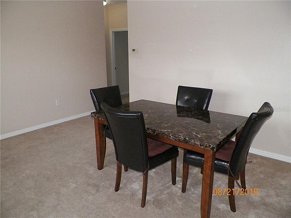 4th image of 3122 Sun Lake Ct APT B