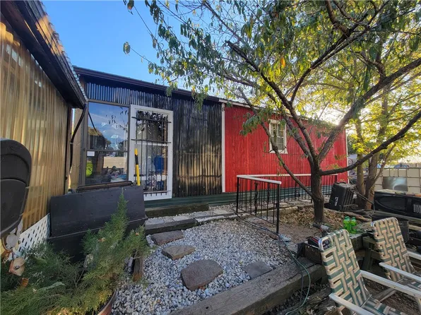 14003 N Ua Beef Farm Rd, Fayetteville, AR 72704