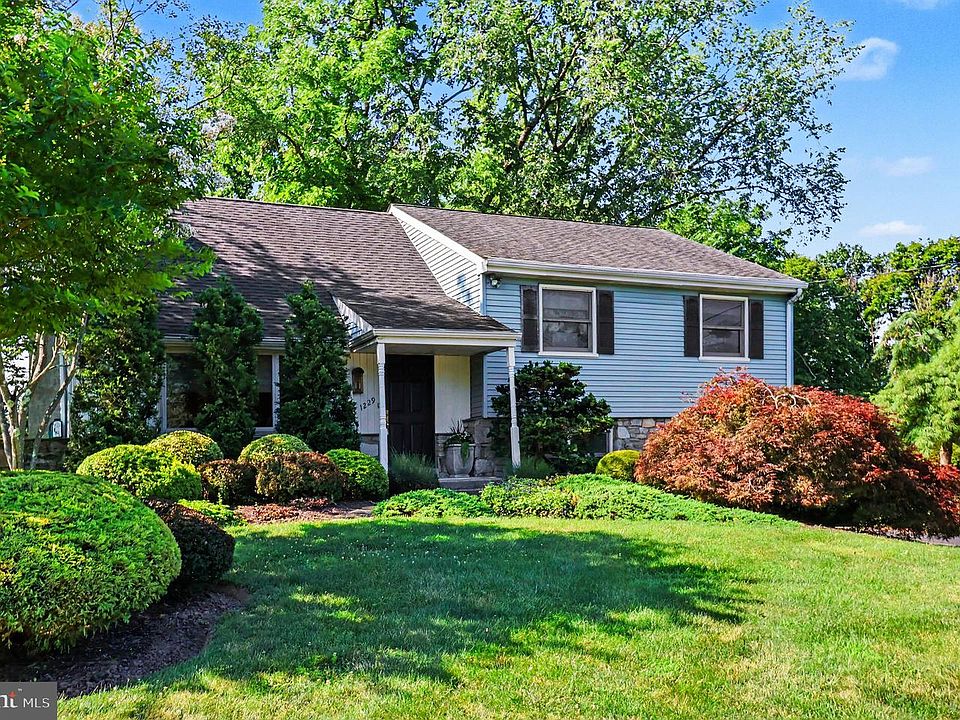 1st image of 1229 Hoffman Rd