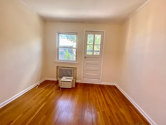 Rented by MQ Realty LLC | media 6