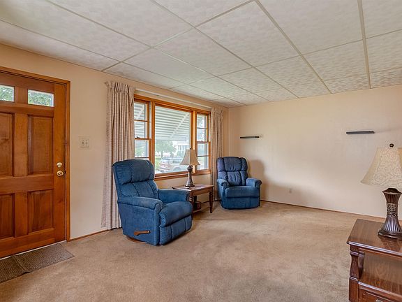 5th image of 817 N Kelsey Ave