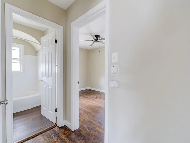 7724 Horatio Dr — Photo 11