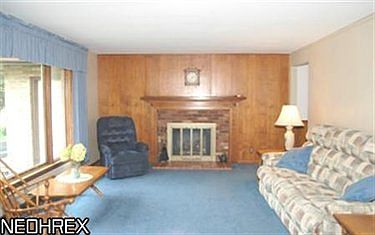 3rd image of 3242 Dowling Dr