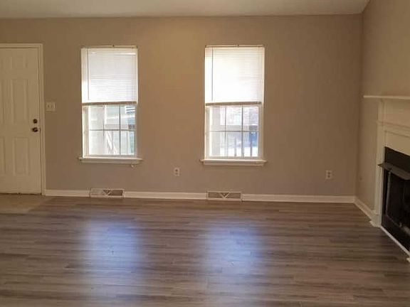 3rd image of 145 Melinda Dr