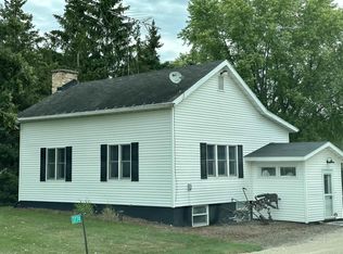 3774 W Jargo Rd, Deerfield, WI 53531