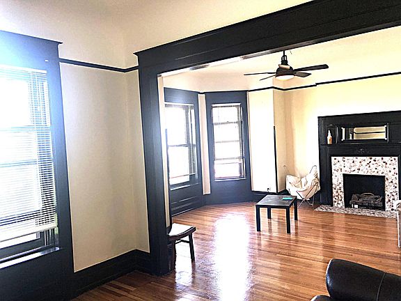 2nd image of 3436 S Calumet Ave #4