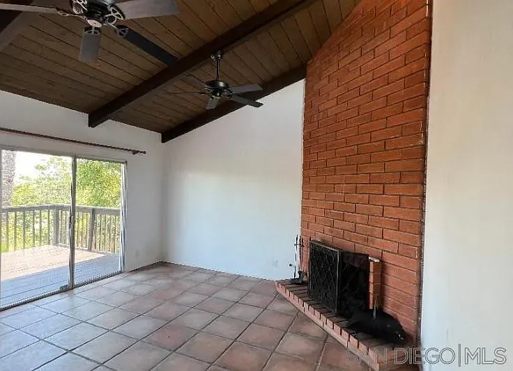 624 Schafer Pl — Photo 23