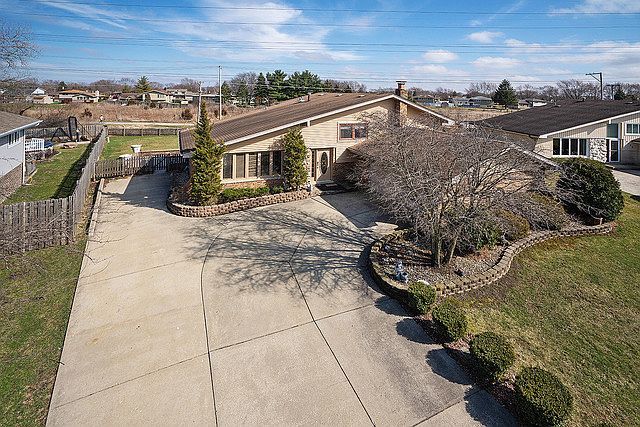 1st image of 14023 S Sea Biscuit Ct