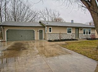 1624 Peters Rd, Kaukauna, WI 54130