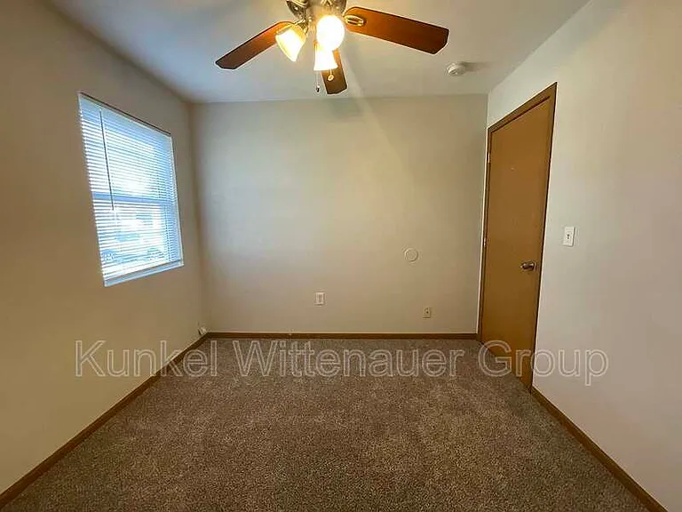 1806-2 Jamestown Rd — Photo 11