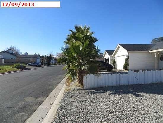 4th image of 14262 Rosewood Dr