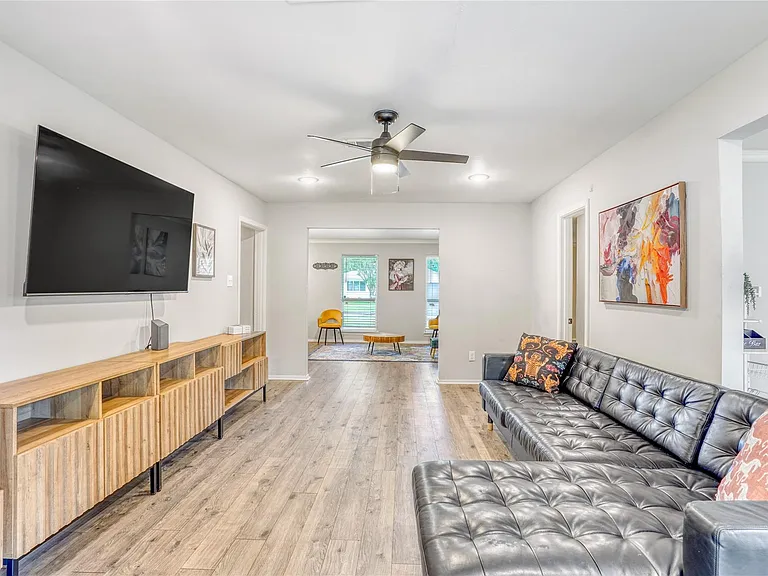 9626 Vilven Ln — Photo 4