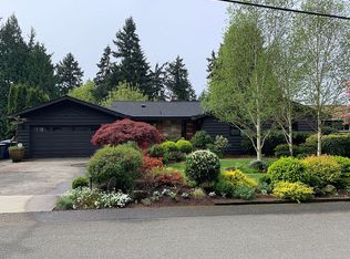 5083 116th Ave SE, Bellevue, WA 98006
