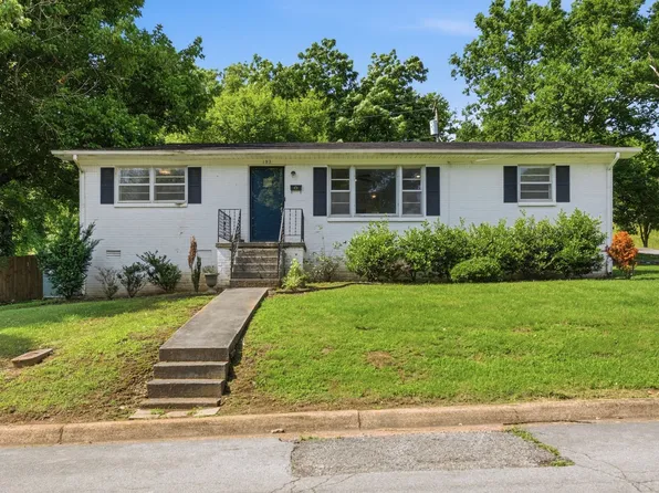 183 Gordon St, Pulaski, TN 38478
