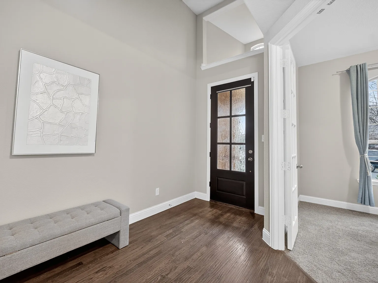 4 bed, 3.5 bath, 3462 sqft, $3,900 — Photo 3