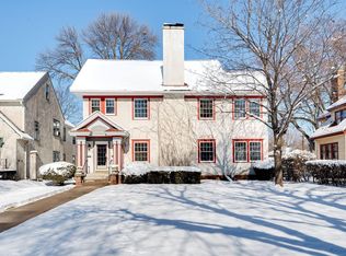 1917 Summit Ave #1, Saint Paul, MN 55105