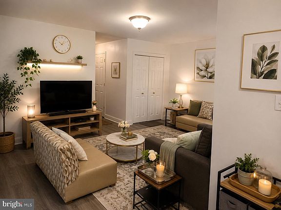 4th image of 7094 Spring Garden Dr Unit Tl2