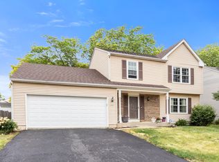 2850 Bridgeport Ln, Aurora, IL 60504