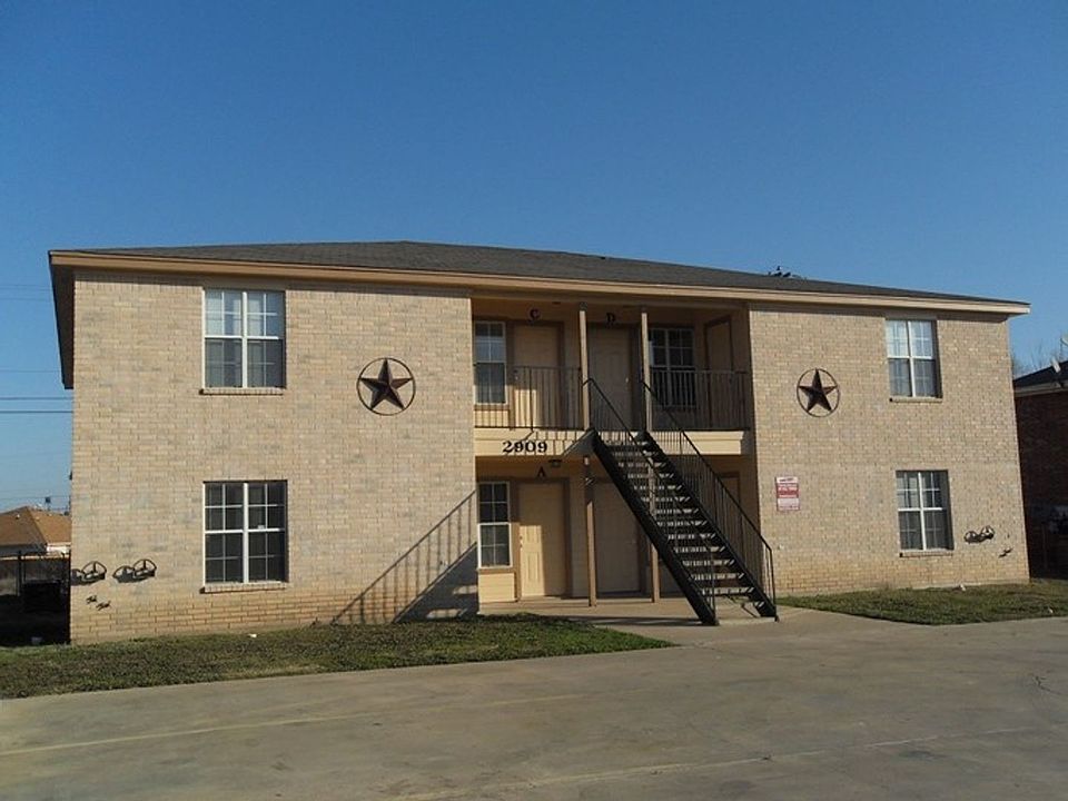 1st image of 2909 Cantabrian Dr APT D