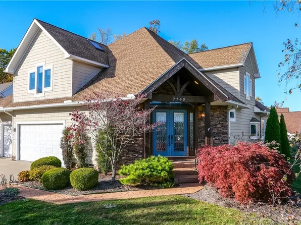 7740 Kirtland Ln, Hudson, OH 44236