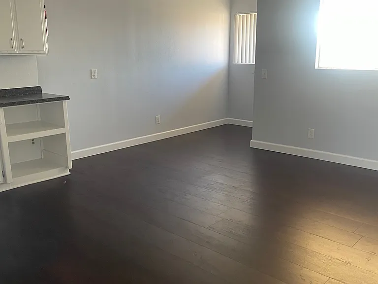 6003 Craner Ave #6 — Photo 3