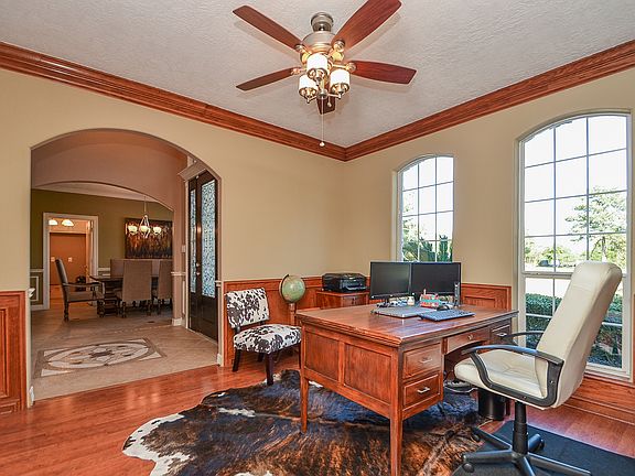 5th image of 26407 La Fouche Dr