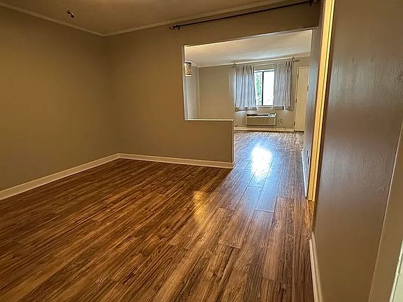 3rd image of 2718 Painter Ave APT A105
